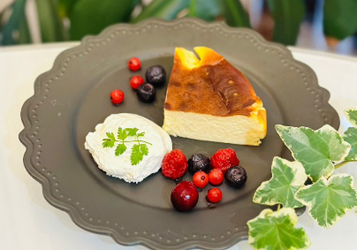 バスクチーズケーキ　三田高原卵使用